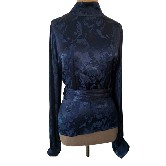 LPA Lanette Top Blouse Long Sleeves Open Back Shirt Navy Size XL - Picture 7 of 15